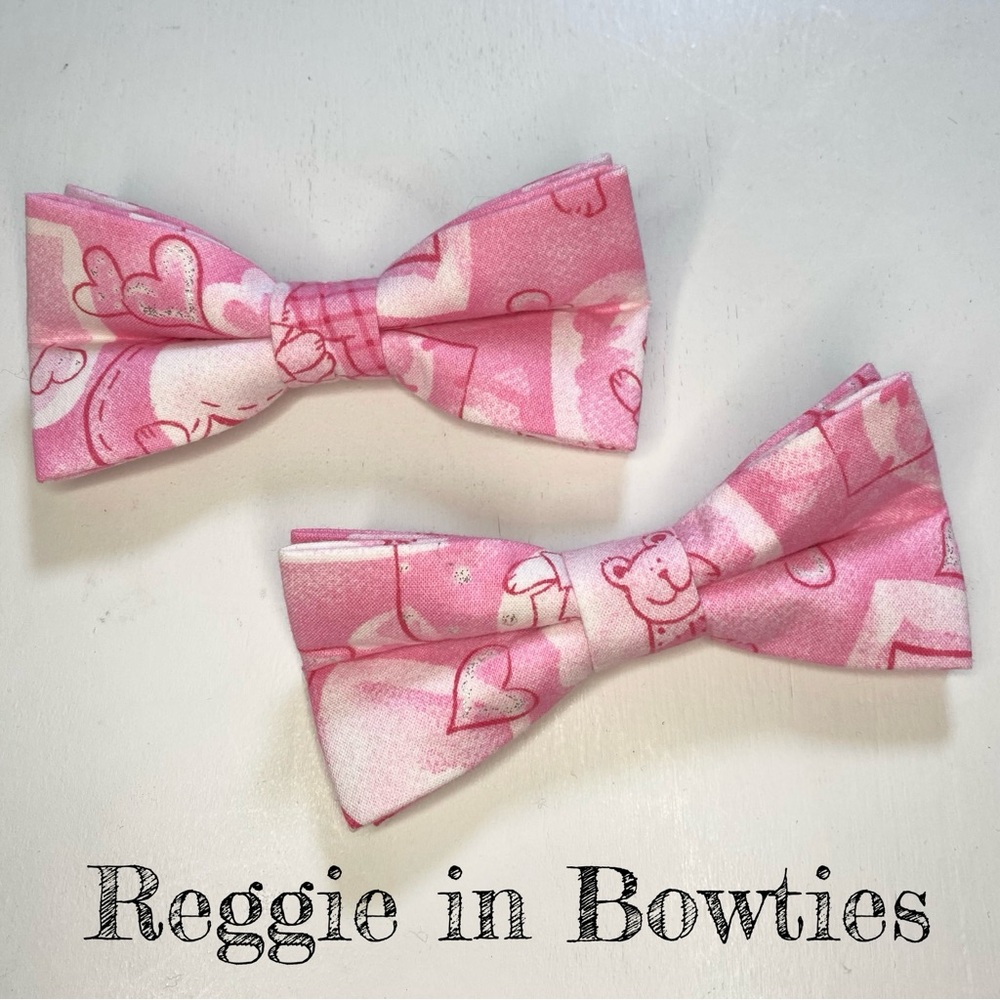 Pet Bowtie Pink Hearts & Teddybear